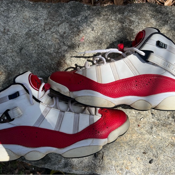 Jordan 6 Rings - Picture 3 of 8